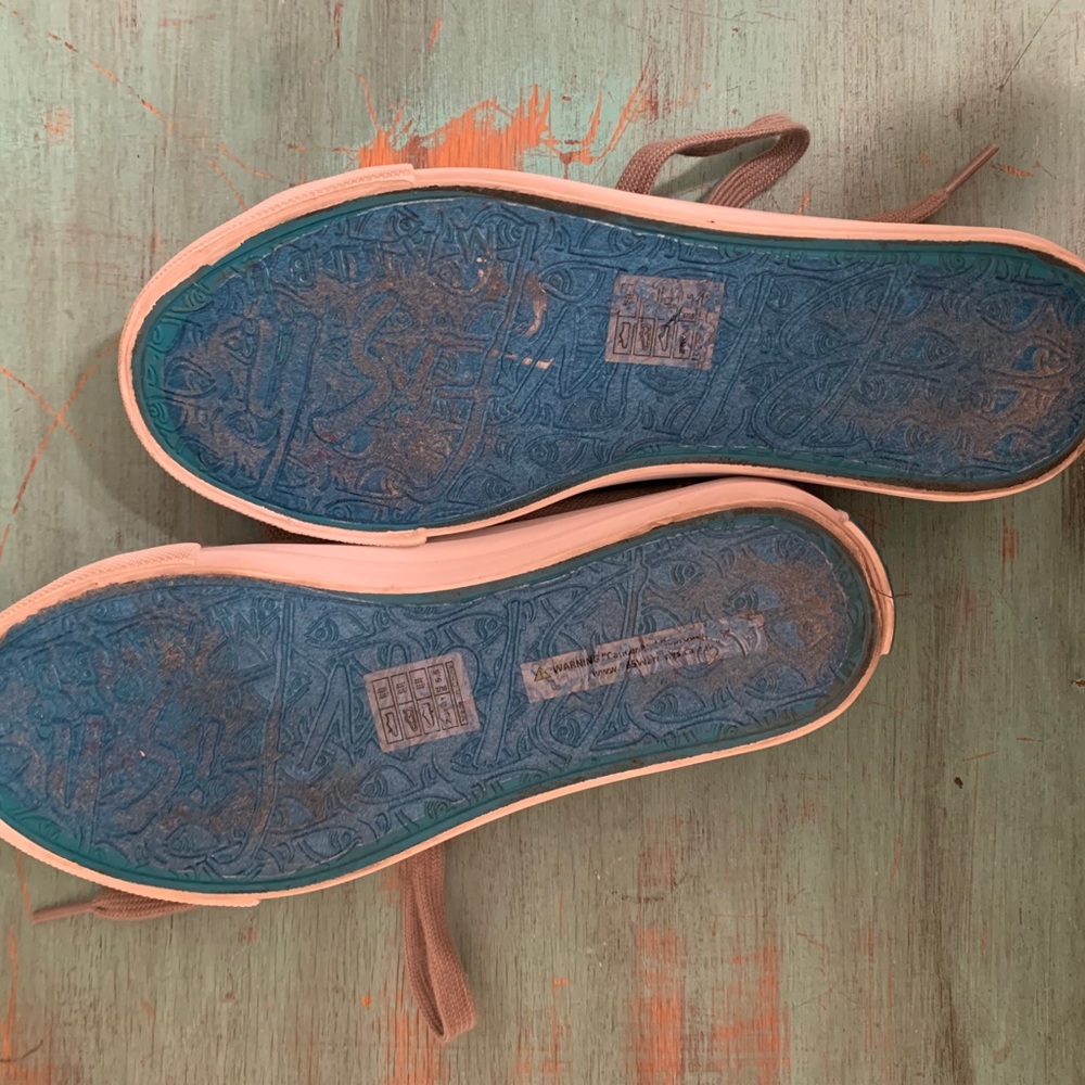 Blowfish Malibu shoes size 5.5 - Picture 8 of 8